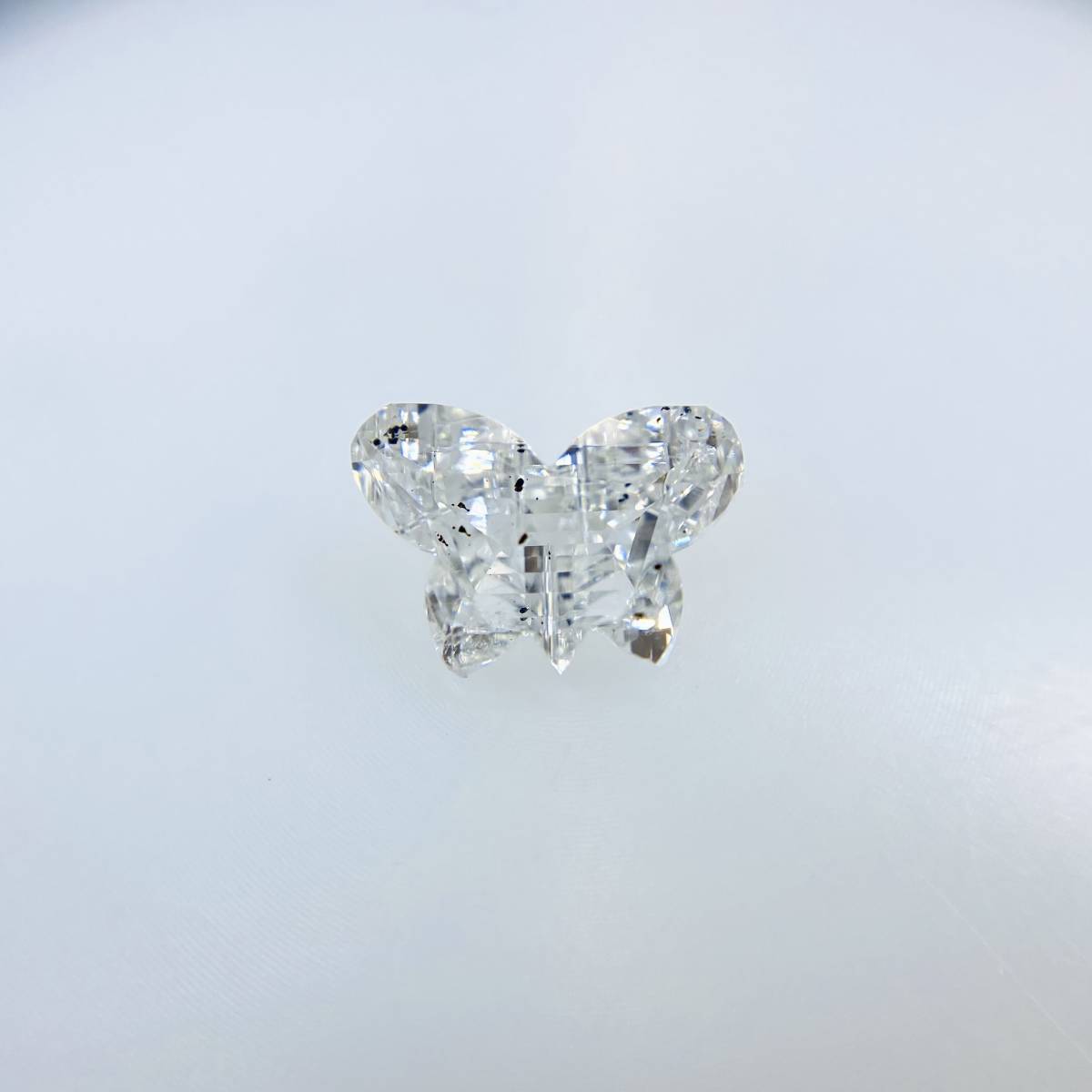 Butterflyの形！ Fカラー SI2/0.547ct/RT1816/CGL_画像4