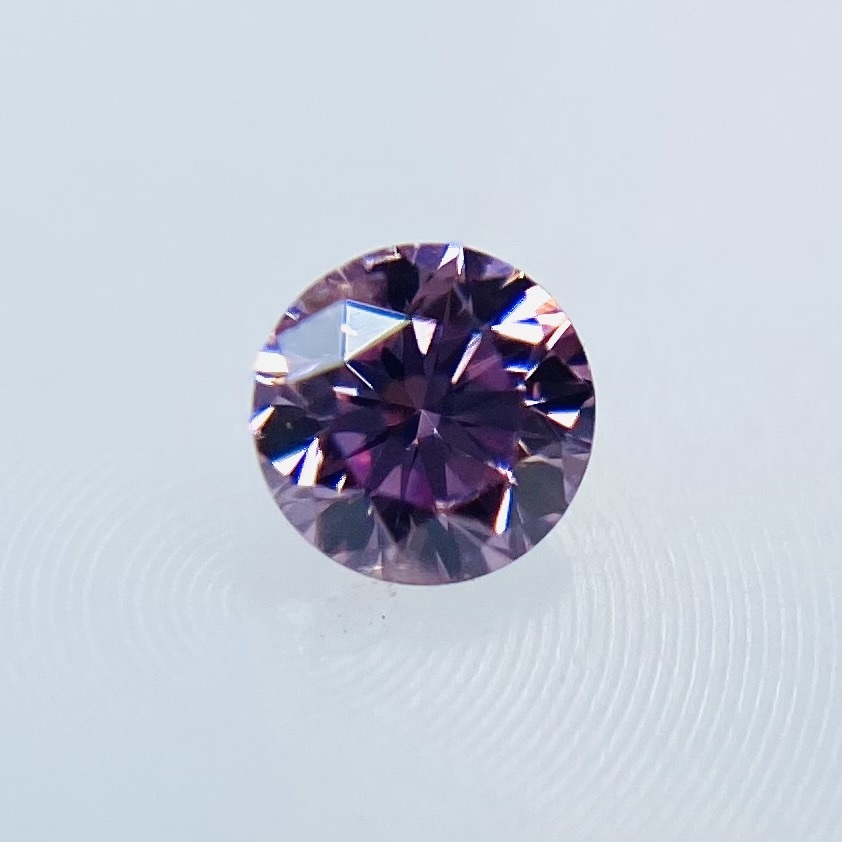 FANCY INTENSE PURPLISH PINK 0.037ct RD/RT1820/CGL-