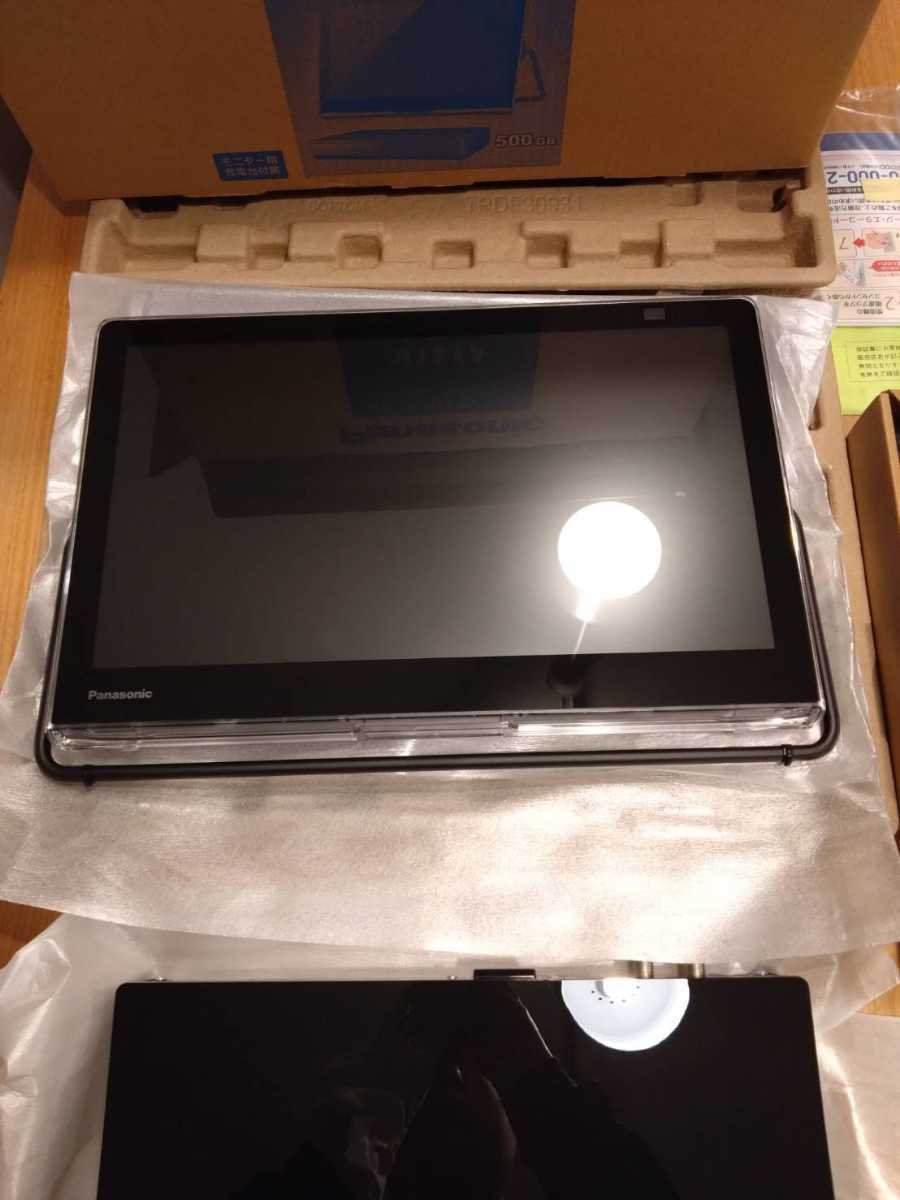 新品　未使用 Panasonic パナソニック UN 15LD11 K プライベート ビエラ VIERA ポータブルテレビ 15V型 15インチ 車中泊 キャンプ_画像3