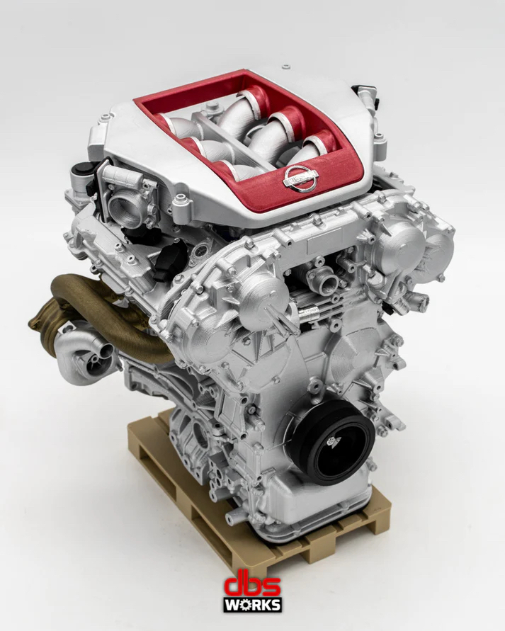 日産 GT-R/R35 1/4 VR38DETT スケールエンジン - 組み立て済み www