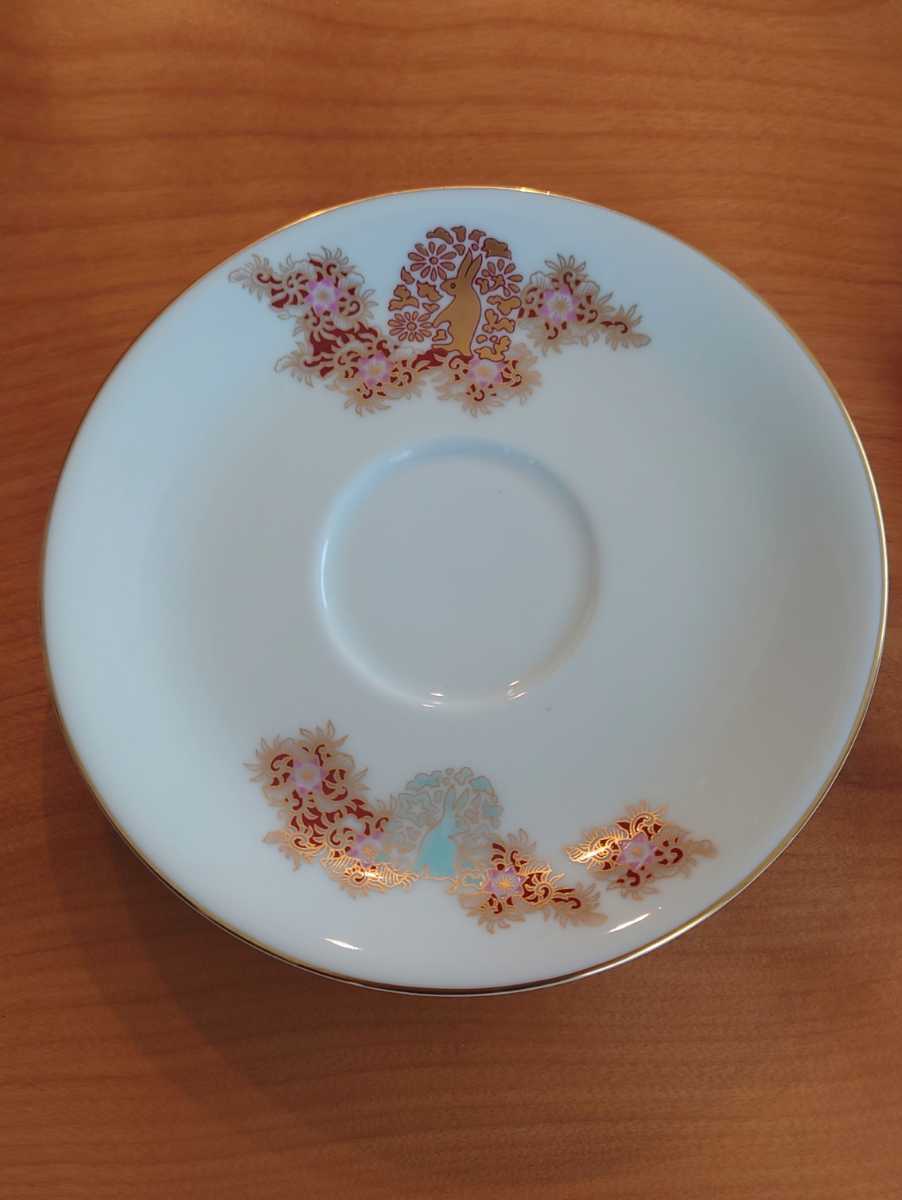 Yahoo!オークション - レア オールド 深川製磁 鍋島花兎 珈琲碗 Yahoo!オークション - レア オールド 深川製磁 鍋島花兎 珈琲碗