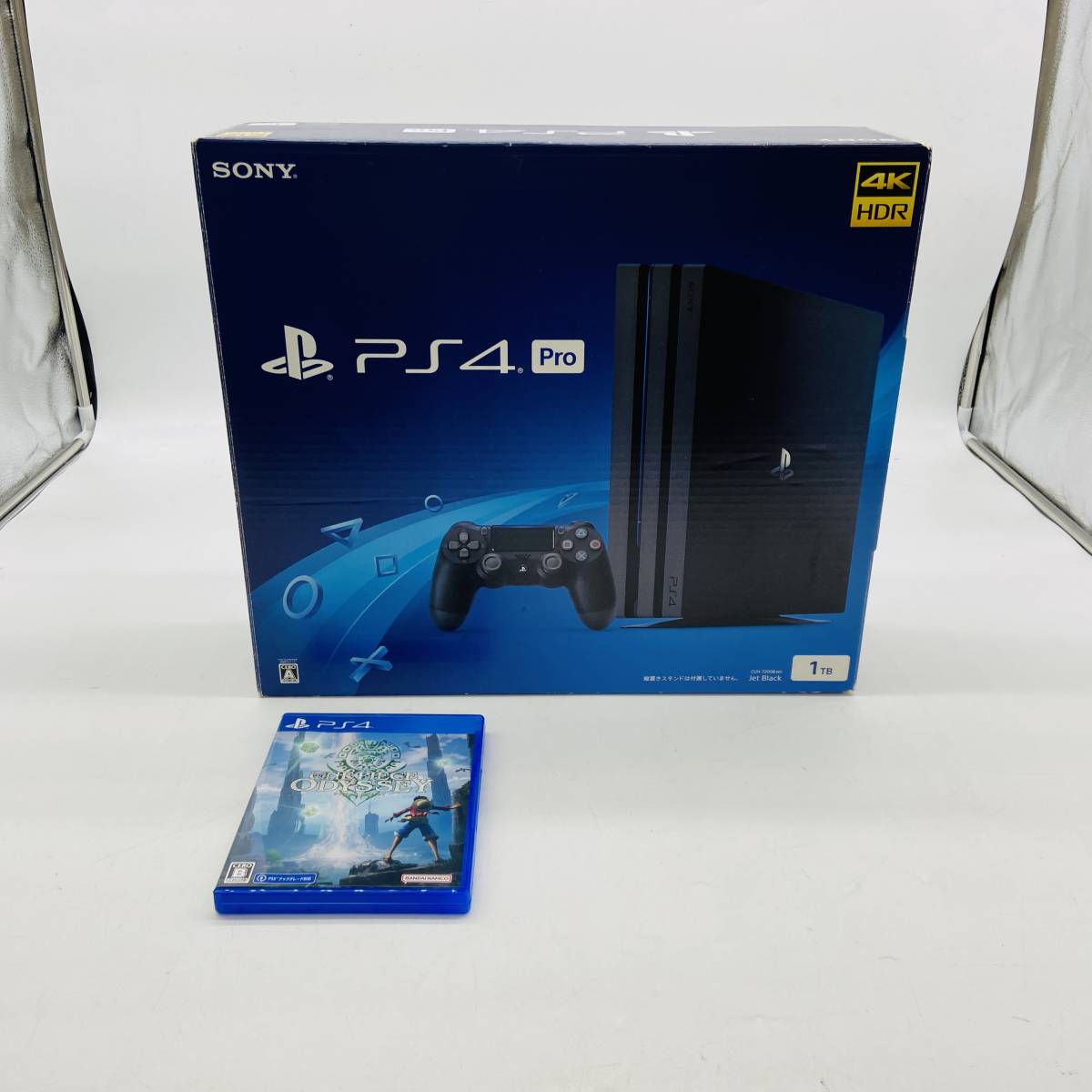 通販限定 CUH-7200BB01 PS4 1TB Pro（CUH-7200BB01）本体とソフト