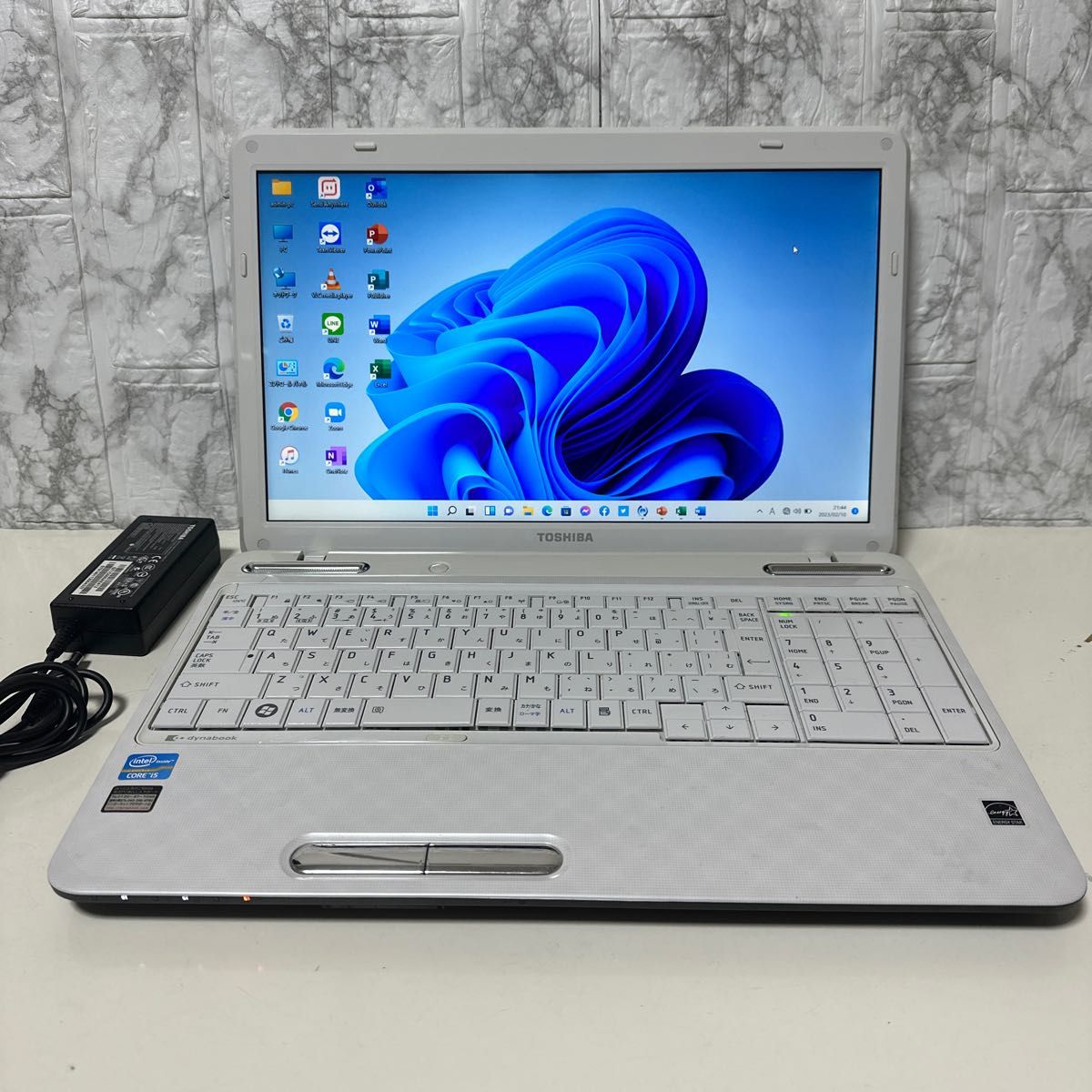 TOSHIBAノートパソコン Core i5 Windows11 オフィス付き 東芝dynabook