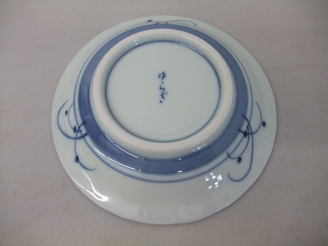 日本製　　美濃焼　　赤絵　うさぎ　　ゆらぎ　　小皿　　約１２ｃｍ_画像6