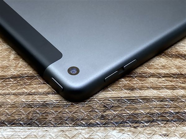特上美品 iPad 10.2インチ 第7世代[128GB] セルラー au スペースグレイ ...