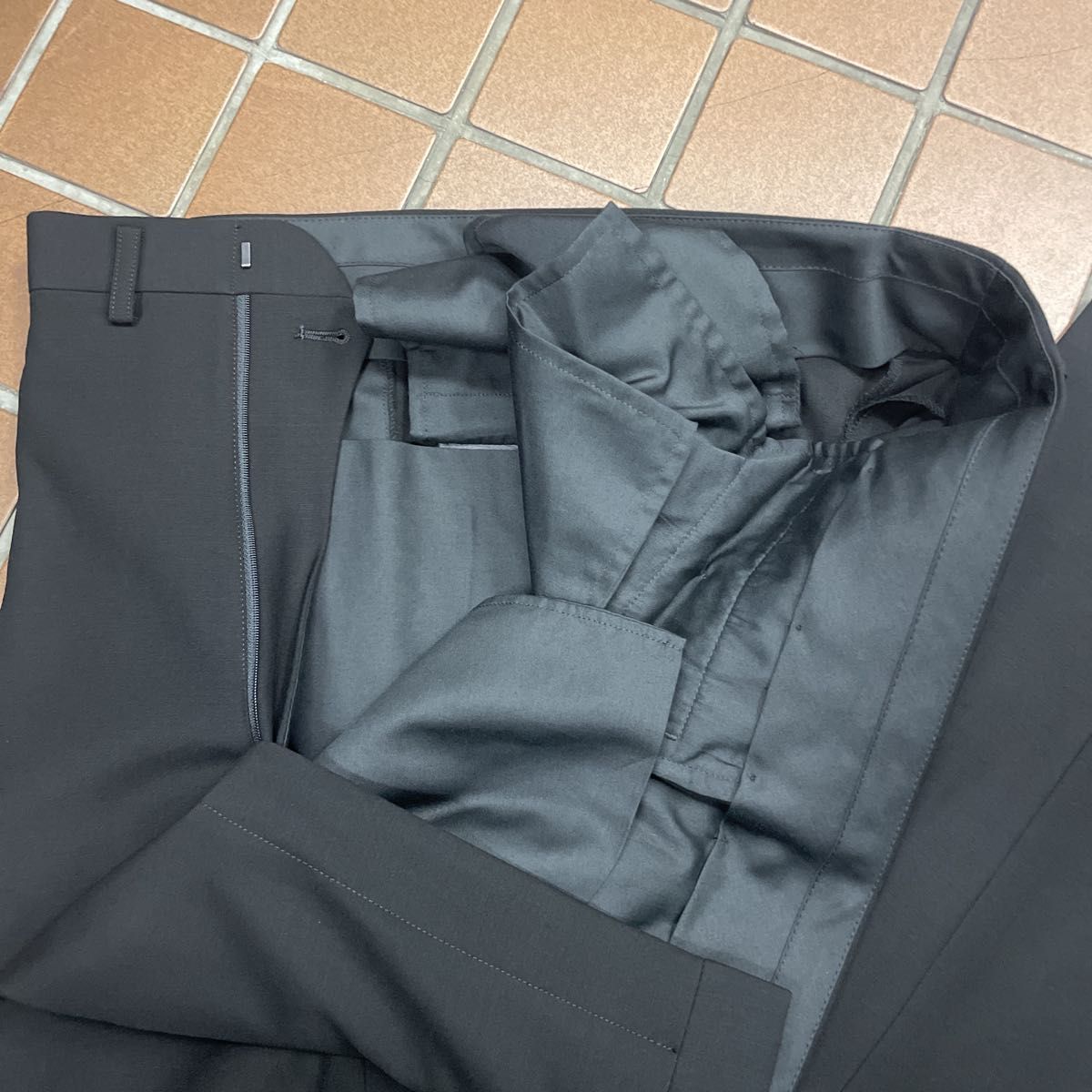 新品未使用　メンズ　礼服   喪服　ダブルスーツ  XL  AB7 ブラック 黒/アウトレット価格　激安スーツ　ウール　