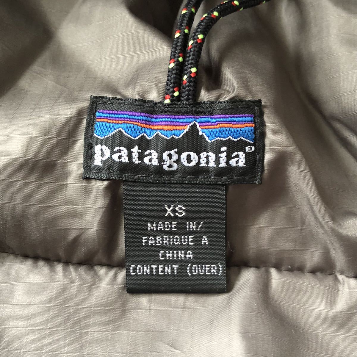 2002年 Patagonia DAS PARKA ゲッコーグリーン XS ビンテージ 00s パタゴニア ダスパーカ ダスパーカー オリジナル ヴィンテージ GECKO_画像3