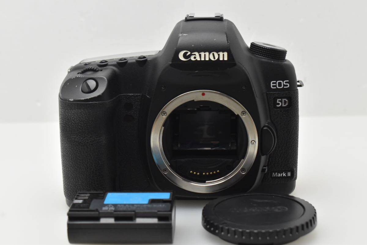 熱い販売 【B品】Canon キヤノン EOS 5D Mark II ［000224110