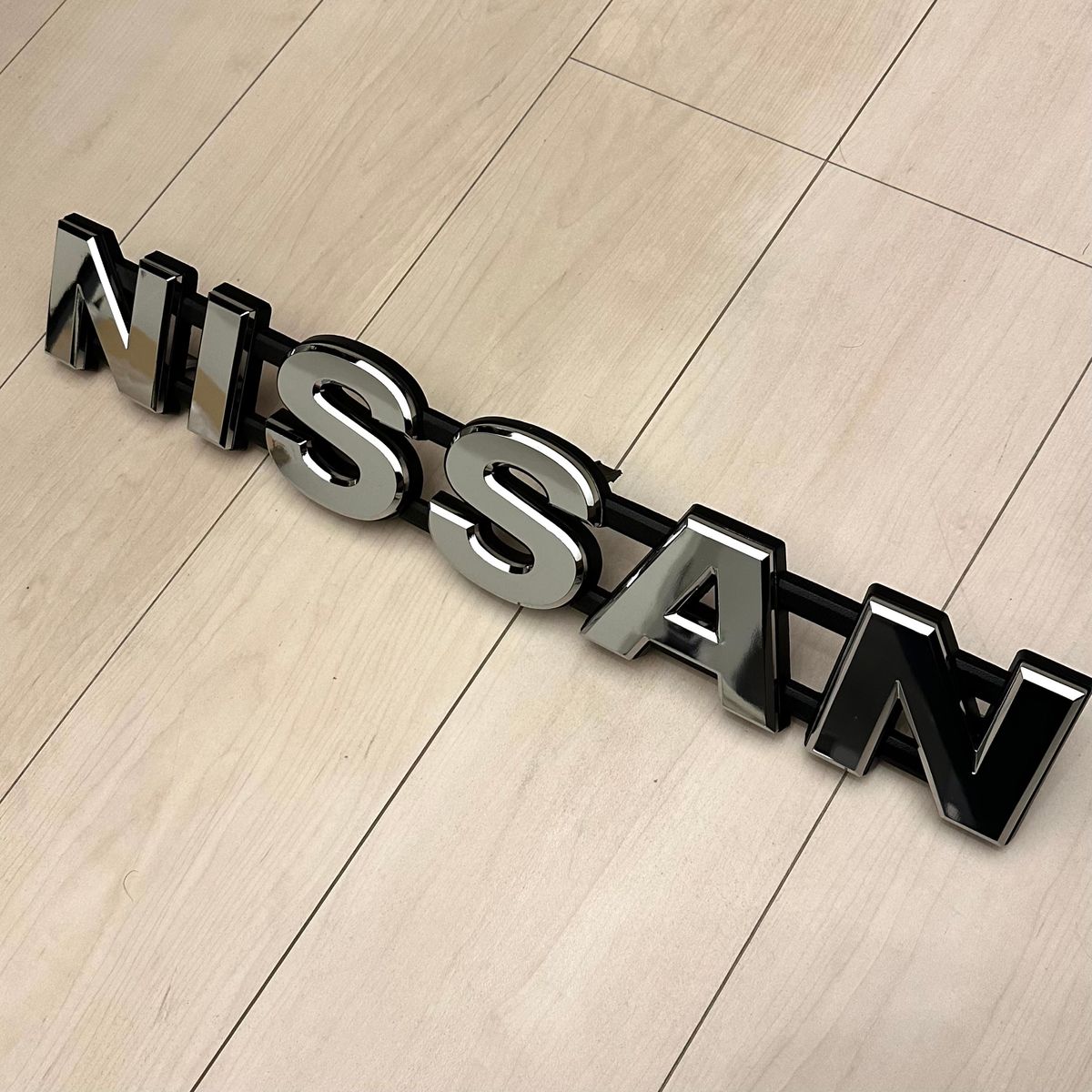 新品/純正】日産ビックエンブレム エクストレイルなどに|Yahoo 新品/純正】日産ビックエンブレム エクストレイルなどに|Yahoo