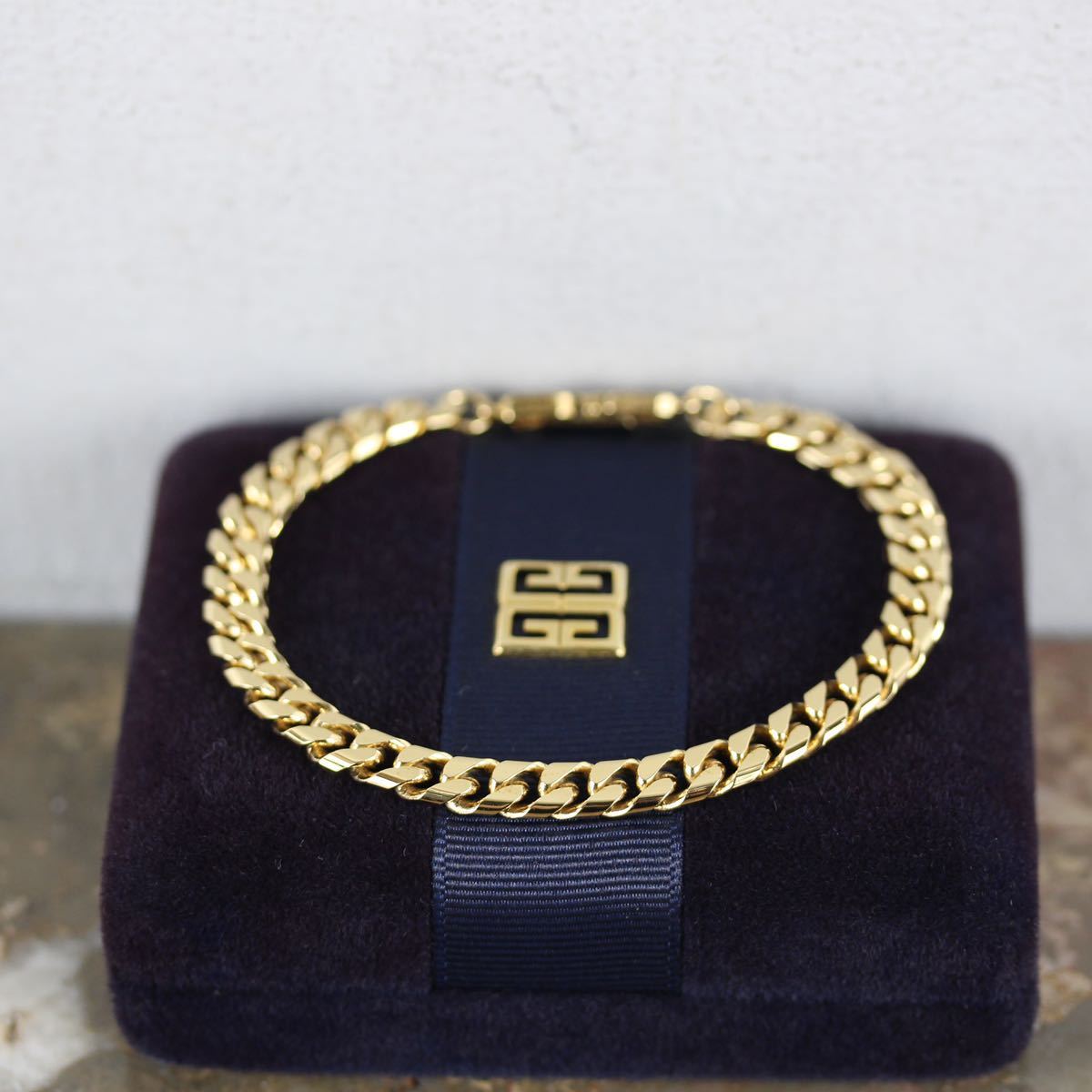 GIVENCHY GOLD CHAIN BRACELET/ジバンシィゴールドチェーンブレスレット　箱付