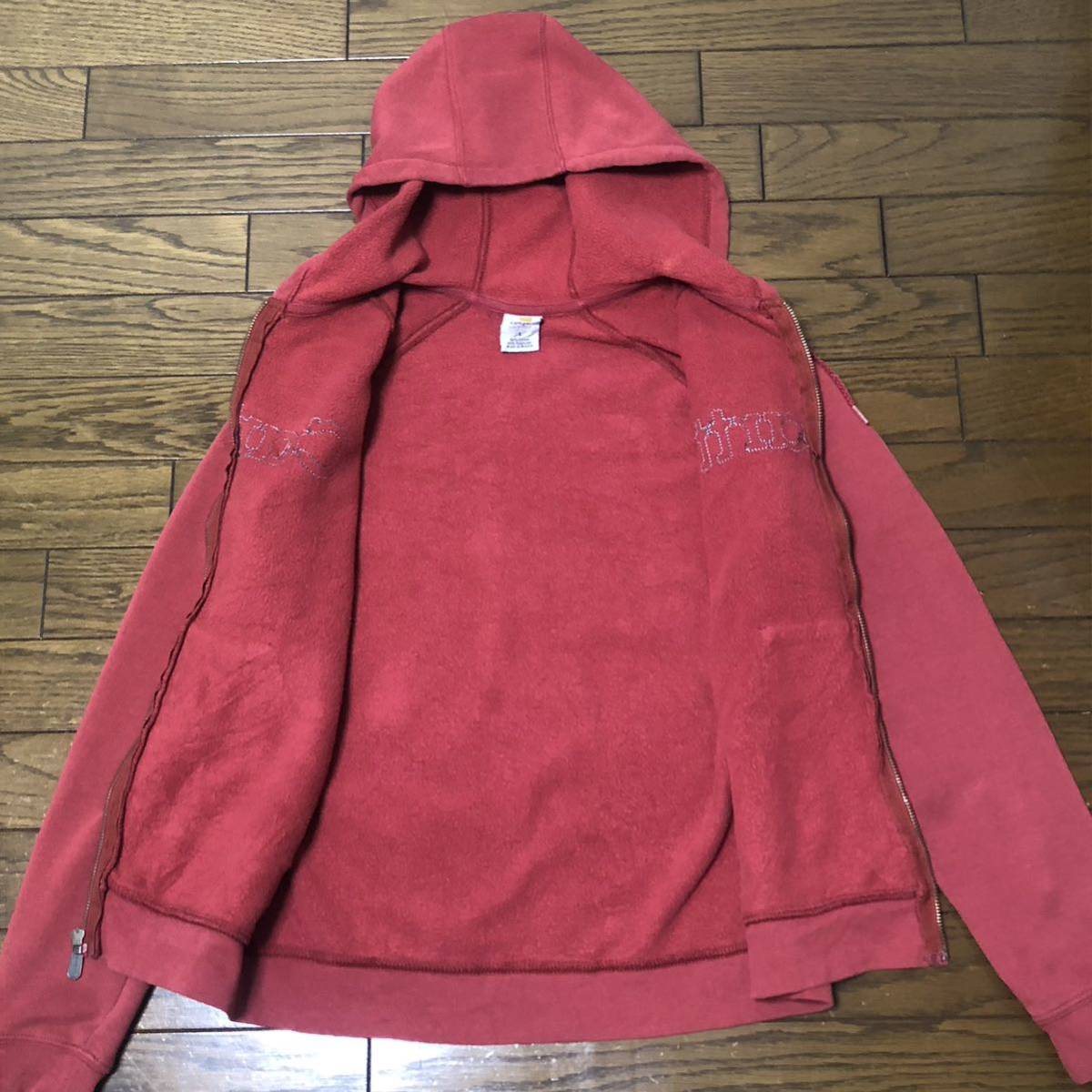 Carharttジップアップパーカーえんじ色 メンズSサイズ USA古着 Carharttジップアップパーカーえんじ色 メンズSサイズ USA古着