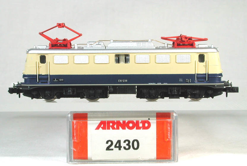 ARNOLD #2430 ＤＢ（旧西ドイツ国鉄） ＢＲ Ｅ１０.１２型電気機関車 （ブルー／ベージュ）／旧ラインゴールド塗装