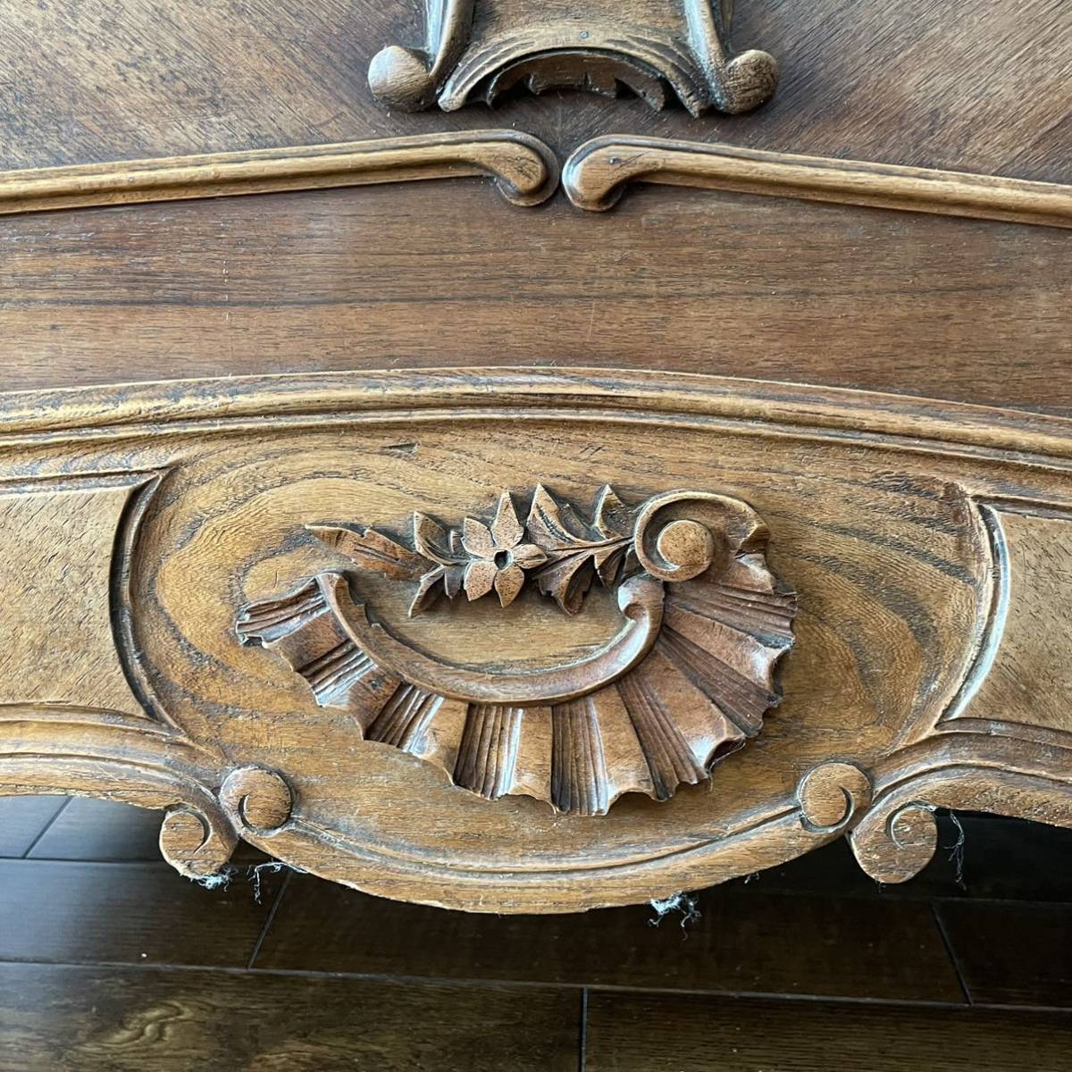 安心の販売 フランスアンティーク ベッド ルイ15世様式 アンティーク家具 アンティークベッド ロカイユ装飾 ロココ様式 ウォールナット 西洋 