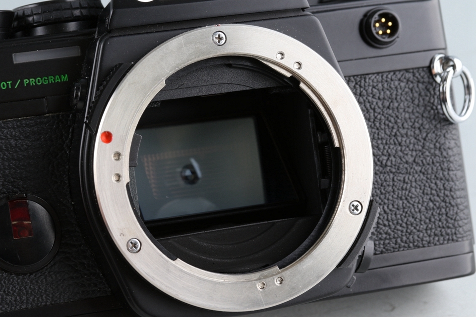 Olympus OM-2 + OM-System Zuiko Auto-Macro 50mm F/3.5 Lens #45584D5 - 3