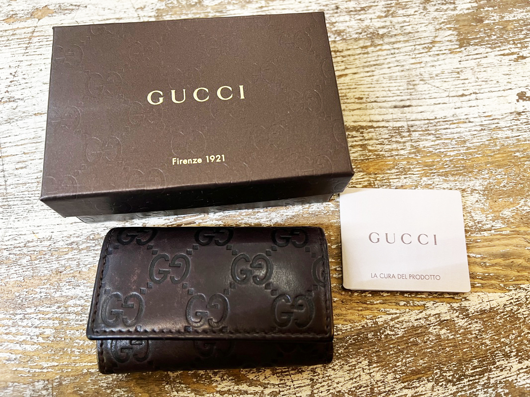 ★GUCCI/グッチ GGレザー6連キーケース GUCCIシマ ブラウン系 キーケース ユニセックス 箱付き GG刻印 138093 USED ★