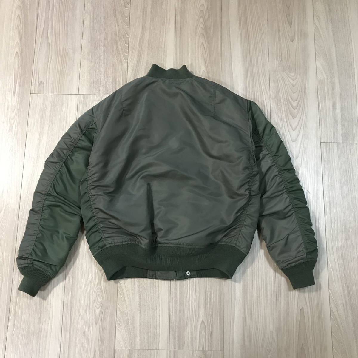 BEAMS MA1 MA-1 L-2B PLUS ビームス ボンバー オリーブ BEAMS MA1 MA-1 L-2B PLUS ビームス ボンバー オリーブ