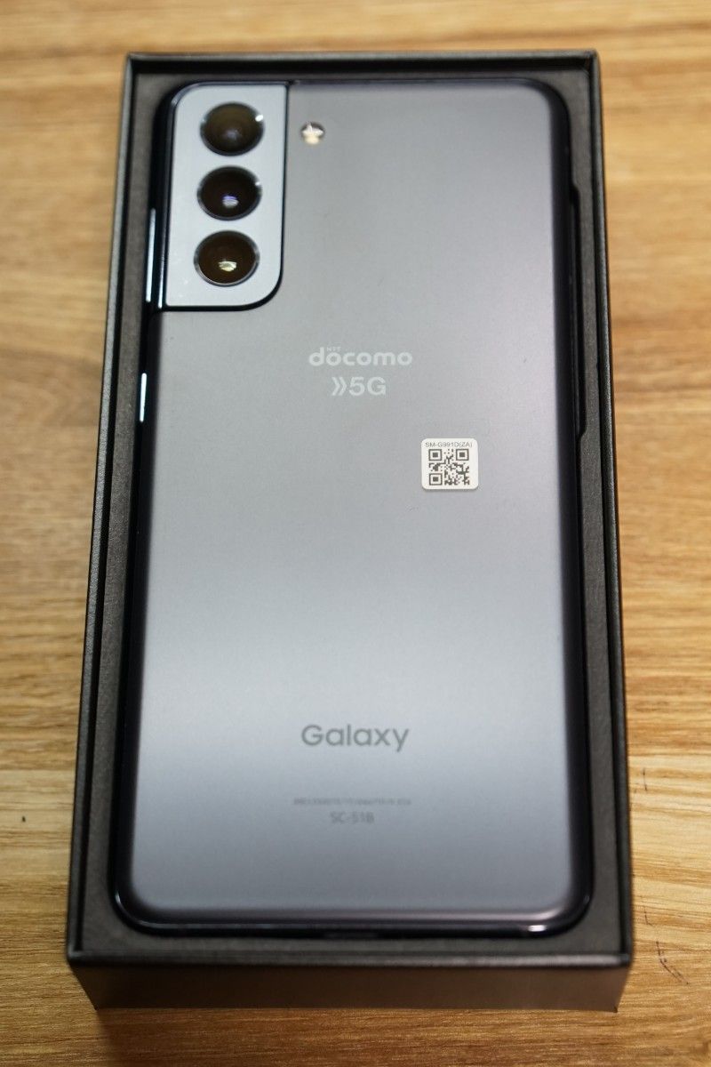 Galaxy S21 5G 256GB ファントムグレーdocomo版 simロック解除済み 