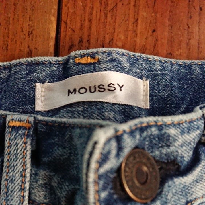 Moussy MVS フレア デニム 26インチ-