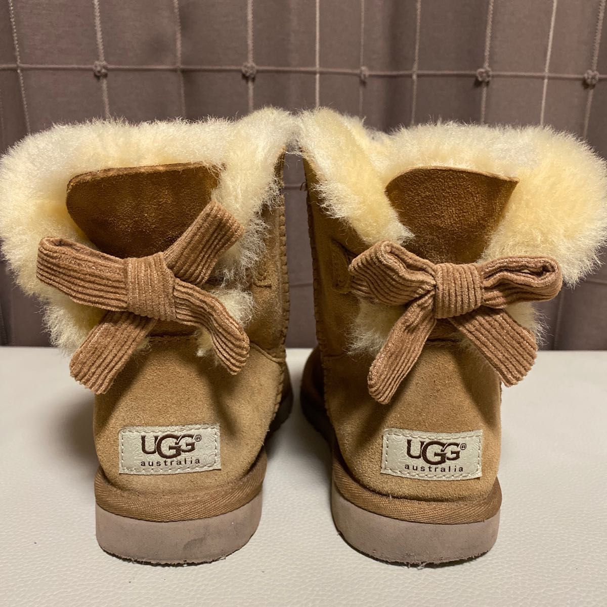 最終価格 美品 UGGムートンブーツベイリーボウ コーデュロイ 23 36