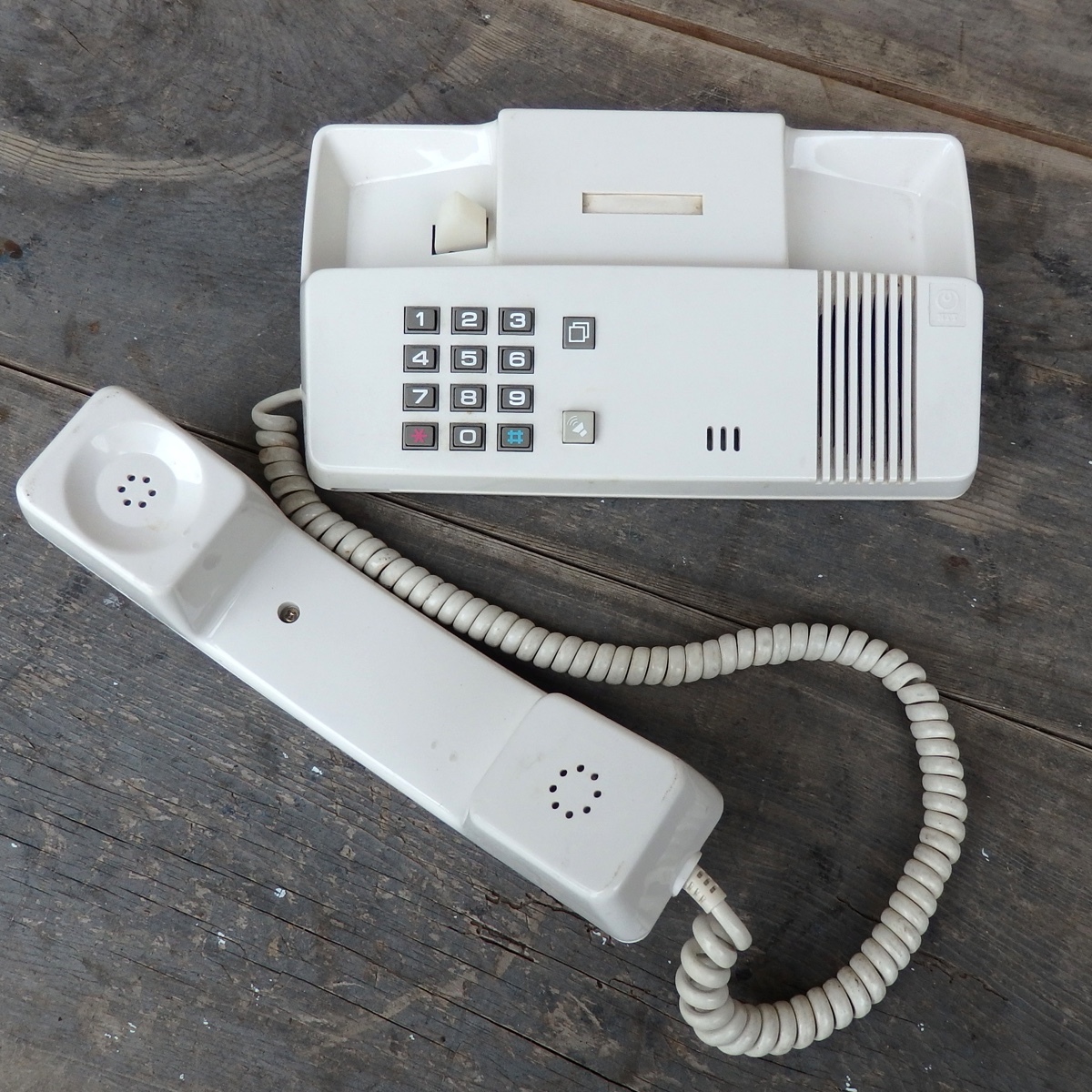 NTT push type telephone machine 800-2P width white used 