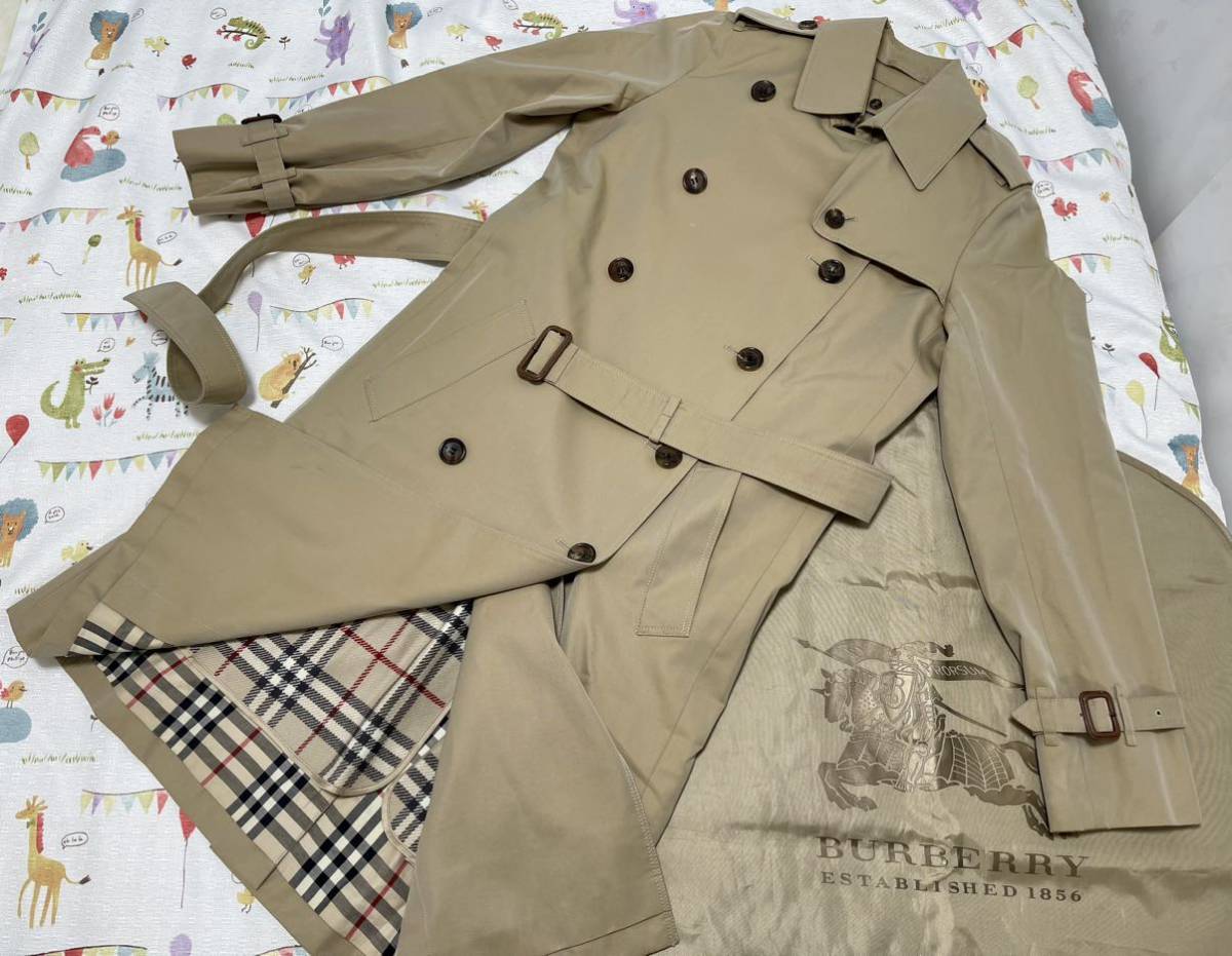 24万 美品高年式光沢ハニーベージュ36 160 S M BURBERRYバーバリー