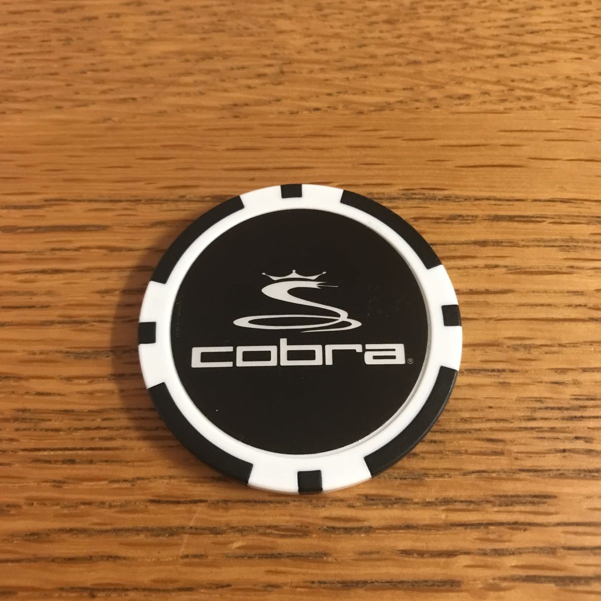 COBRA コブラ ゴルフボールマーカー 黒系 コース未使用品 送料込 COBRA コブラ ゴルフボールマーカー 黒系 コース未使用品 送料込