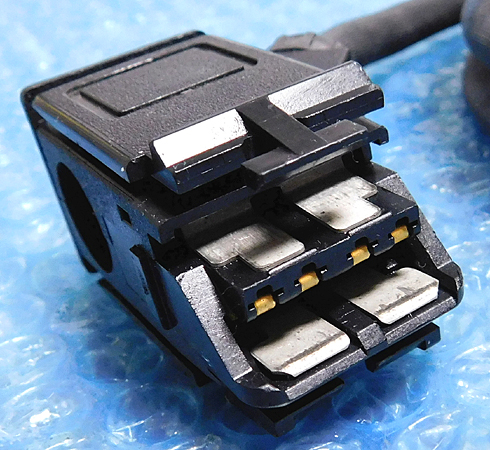 IBM 3174 Cabling System Data Connector/25-Pin D-Shell Connector [管理:KC351]_画像2