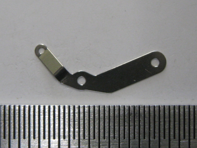 2個 セイコー コーラスカレンダー オシドリ押さえ/2Pcs SEIKO Chorus calendar Setting lever axle spring 2202A,2205A(389220,389-220_画像1