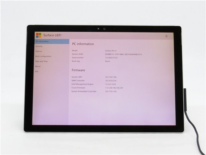 中古 SurfacePro 1724◆Corei5 6300U ◆M.2 SSD256GB◆メモリ8GB◆ バッテリー充電できない為ジャンク扱い 詳細不明