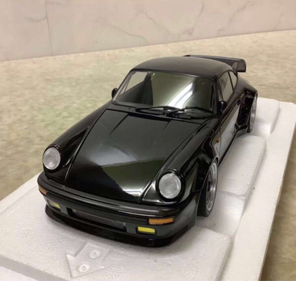 お手頃価格 1/18 絶版レア】オートアート 湾岸ミッドナイト 911 ポルシェ ミニカー