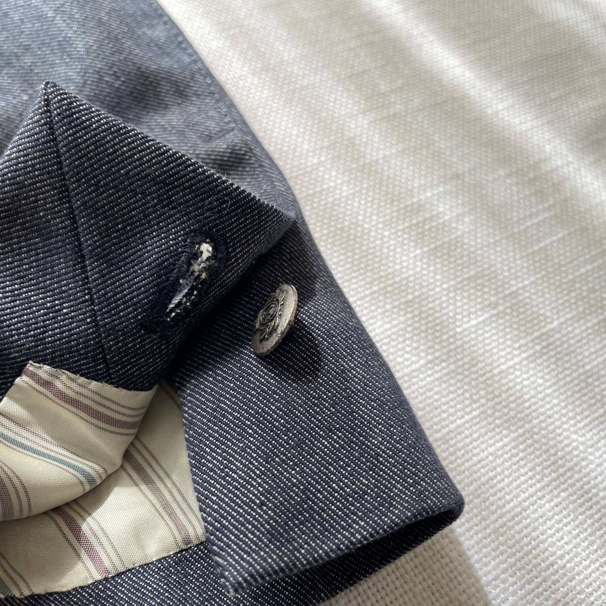 美品> LARDINI ラルディーニ ダブルブレスト デニム ジャケット 美品> LARDINI ラルディーニ ダブルブレスト デニム ジャケット