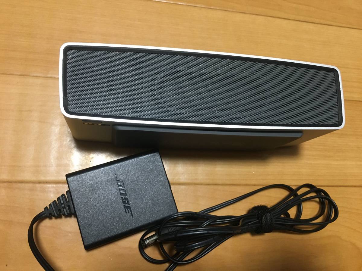 最も優遇の 中古純正品 BOSE SOUNDLINK MINI 初代 スピーカー 本体+