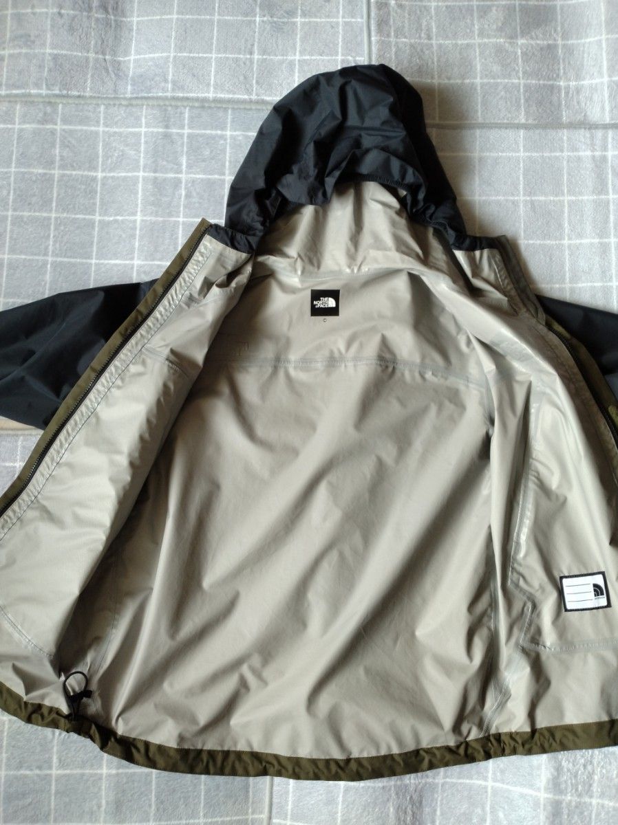 THE NORTH FACE　ドット ショット ジャケット　カーキ系　NPJ61914　ノースフェイス　キッズ　ジュニア　子供