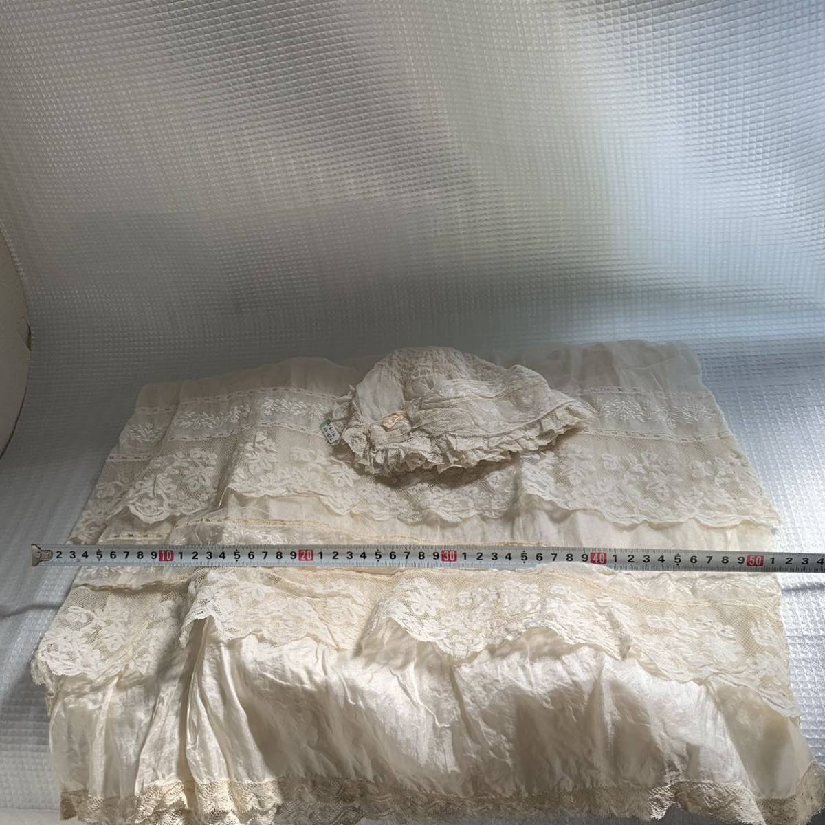 フランス製 アンティーク 19世紀 末 刺繍・ヴァランシェンヌレースボネ