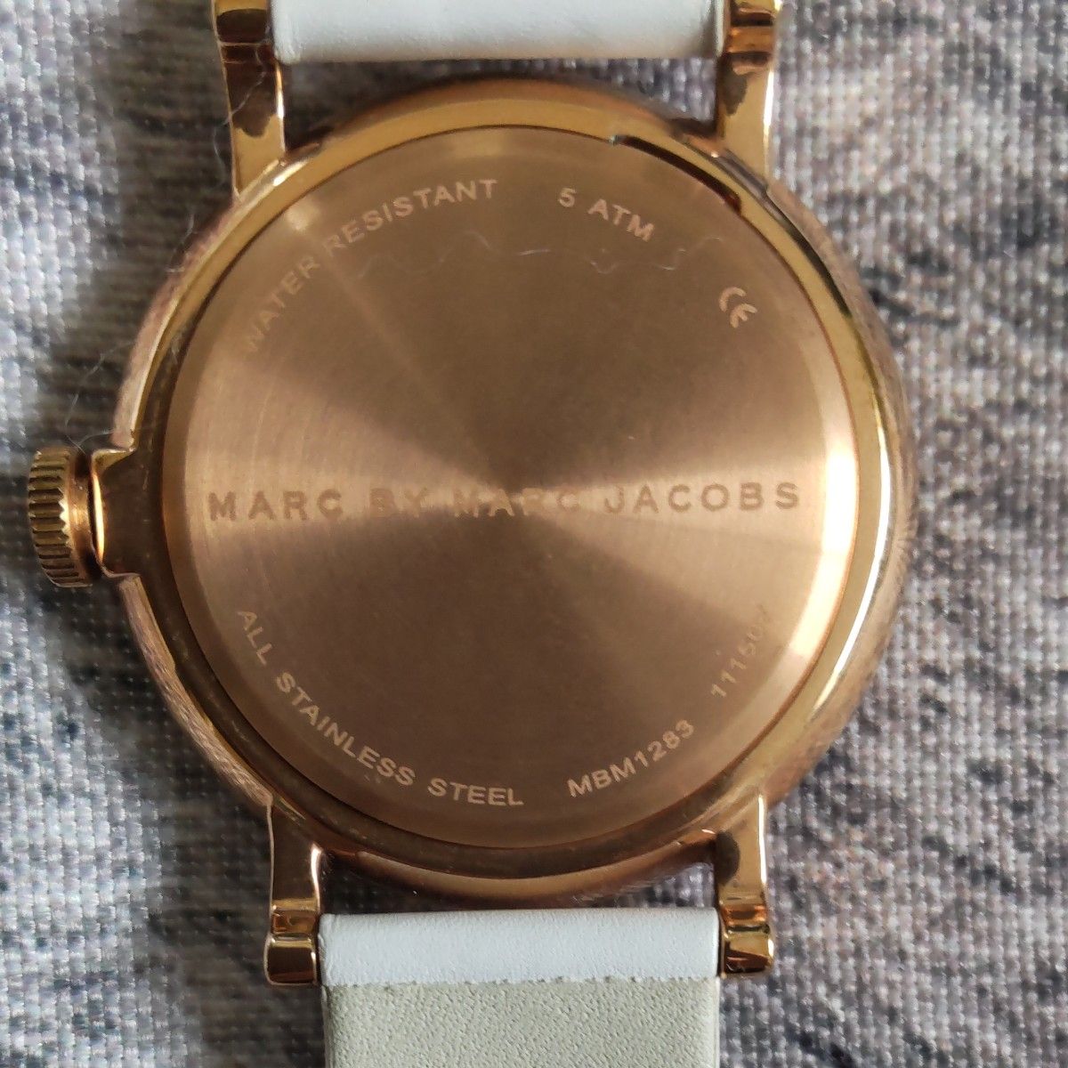 MARC BY MARC JACOBS  マークバイマークジェイコブス 腕時計 ホワイト ピンクゴールド ベイカー MBM1283