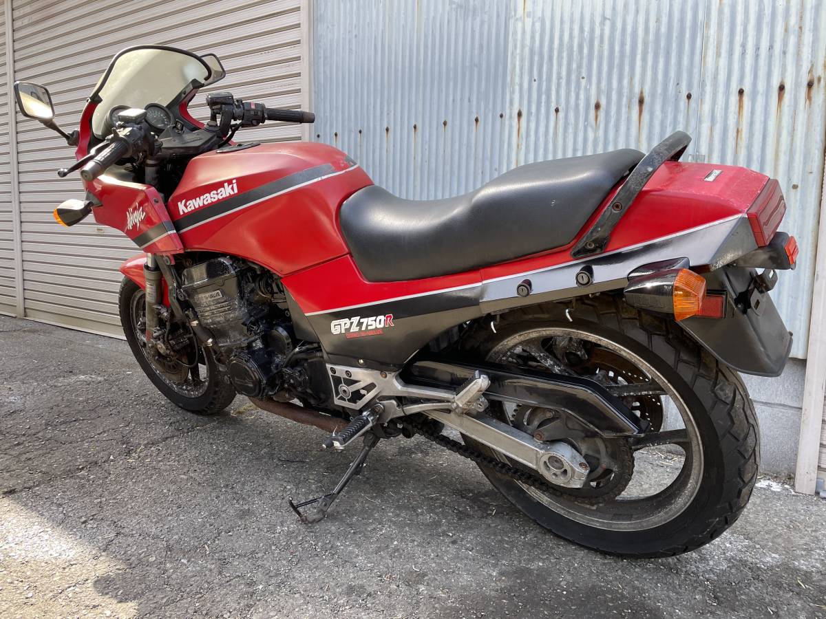 赤黒 GPZ750R  ZX750G 旧車車両 書類、鍵付き トップガン レストア、フルレストアベースの画像6