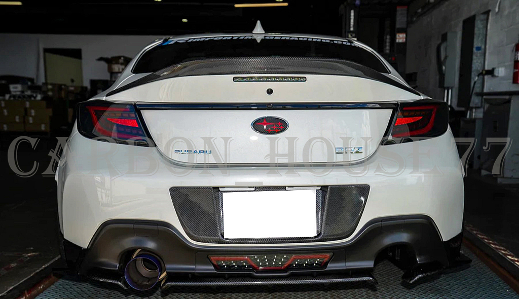 ☆TOYOTA GR86 ZN8 SUBARU レガシィ BRZ ZD8 カーボン リア ☆TOYOTA GR86 ZN8 SUBARU レガシィ BRZ ZD8 カーボン リア