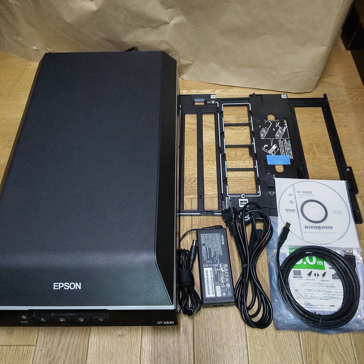 人気最新作】 EPSON GT-X820 スキャナ 動作確認済み yJkQo