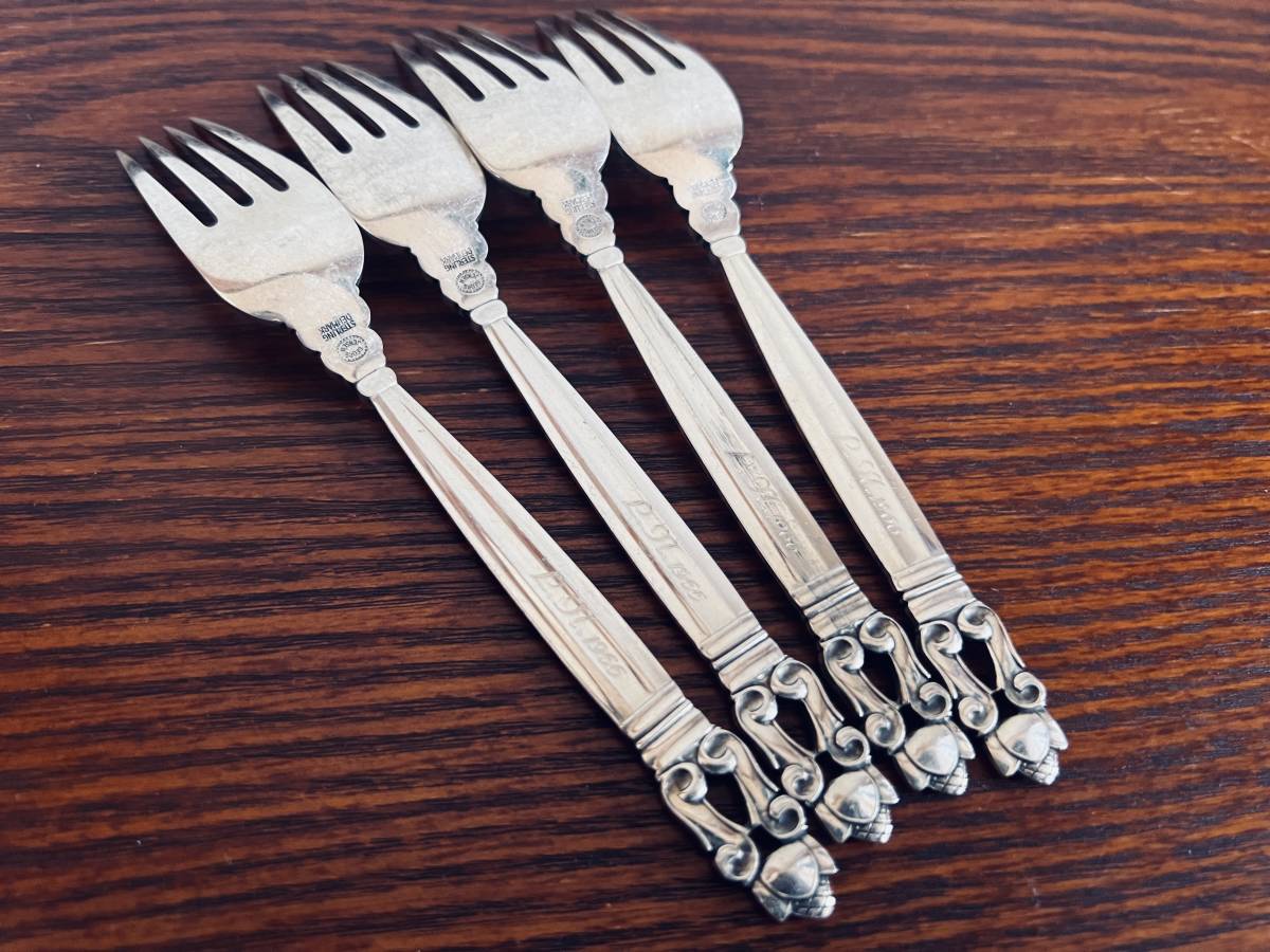 ジョージジェンセン エコーン 純銀製フォーク 4本セット 16.7cm/ヨハン