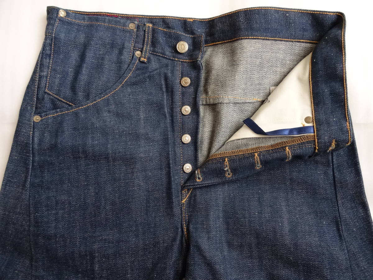 未使用リジッド】Levi's RED 1st STANDARD 2003-1117 W30L32 未使用リジッド】Levi's RED 1st STANDARD 2003-1117 W30L32