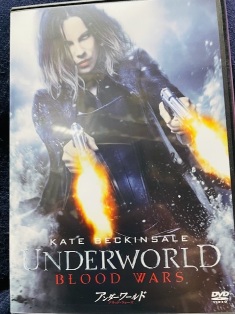 DVD 中古 SONY ソニー アンダーワールド ブラッドウォーズ UNDERWORLD BLOOD WARS 主演 ケイトベッキンセール ポストカード付き_画像10