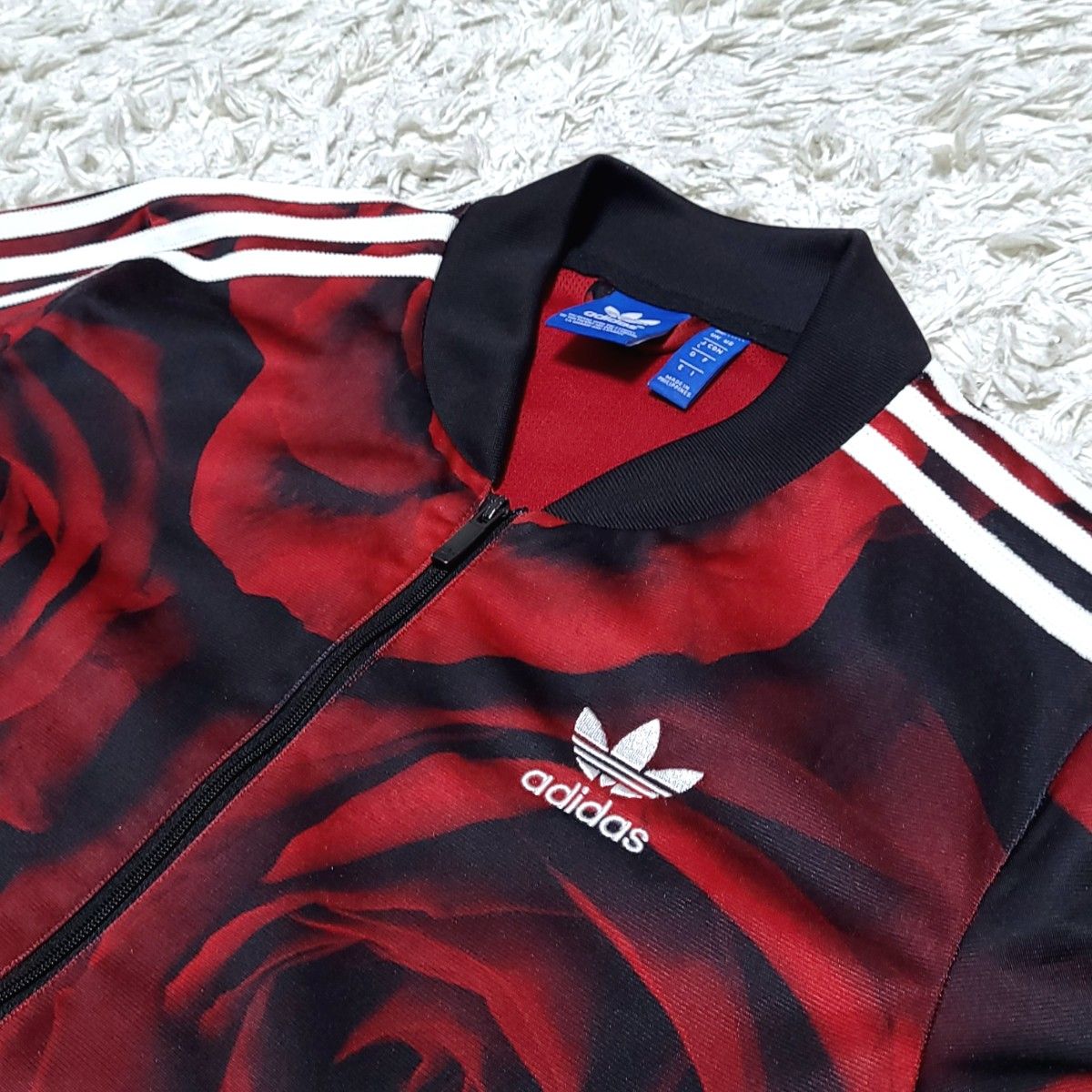 adidas アディダス コラボ トラックジャケット 花柄 バラ adidas アディダス コラボ トラックジャケット 花柄 バラ