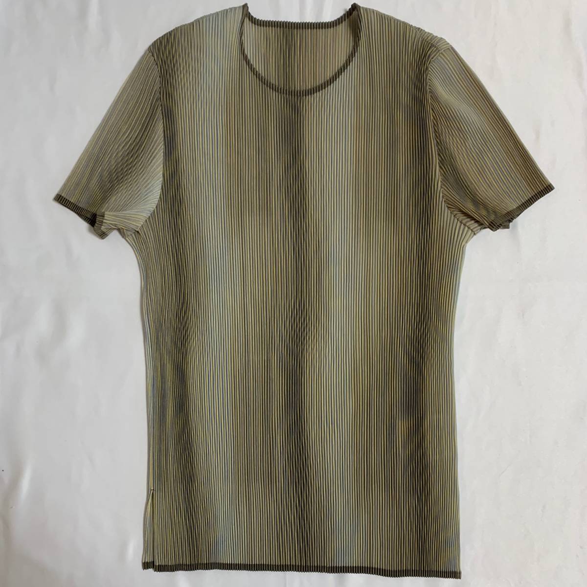 ただきます ISSEY MIYAKE FETE イッセイミヤケ トップス カットソー