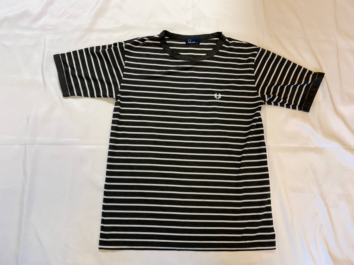 FRED PERRY フレッドペリー　ボーダー　ストライプ　ポリエステル　Tシャツ　カットソー　シンプル_画像3