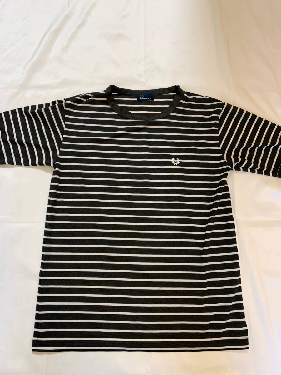 FRED PERRY フレッドペリー　ボーダー　ストライプ　ポリエステル　Tシャツ　カットソー　シンプル_画像2