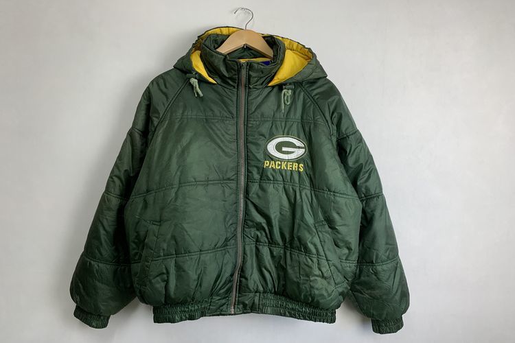 グッドスタイル!!90sビンテージGameDay NFLアメフトGreenBayPackersグリーンベイパッカーズ中綿ダウンパーカジャケットL緑アメカジnr711_画像2