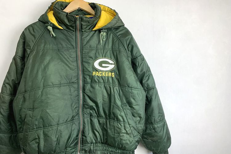 グッドスタイル!!90sビンテージGameDay NFLアメフトGreenBayPackersグリーンベイパッカーズ中綿ダウンパーカジャケットL緑アメカジnr711_画像1