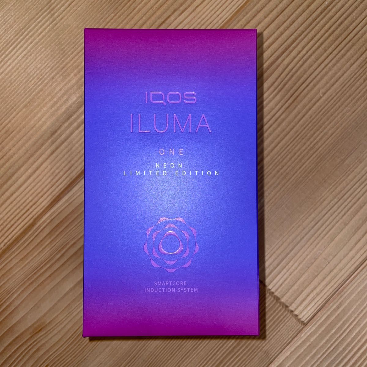 新品・数量限定モデル】IQOS イルマ ワン 数量限定ネオンモデル 新品・数量限定モデル】IQOS イルマ ワン 数量限定ネオンモデル
