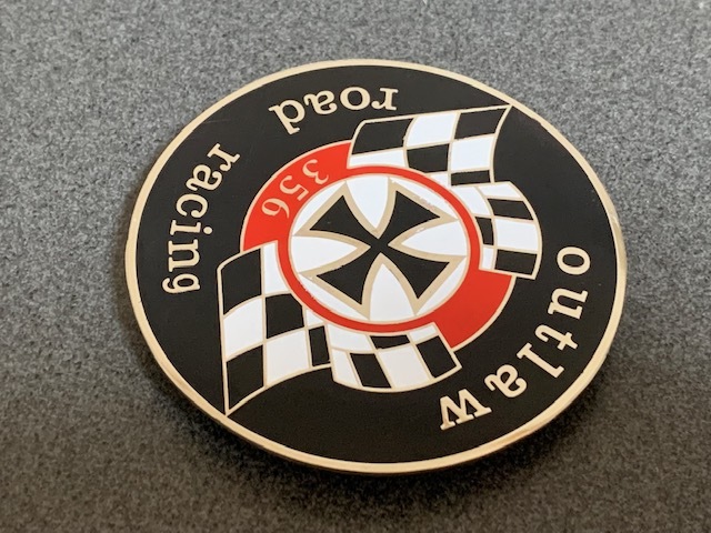 ポルシェ 356 アウトロー ロードレーシング カーバッジ グリルバッジ