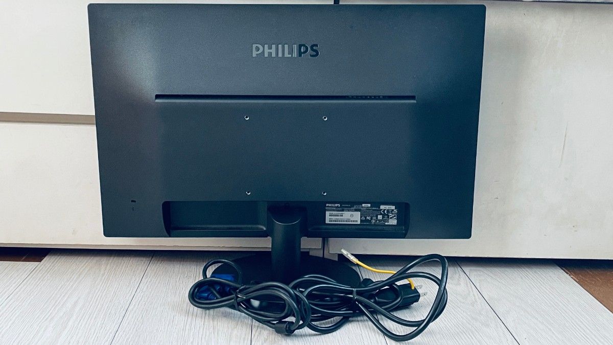 【中古品】Philips（フィリップス） 21.5インチワイド液晶モニタ223V5LHSB/11 1920x1080 HDMI対応